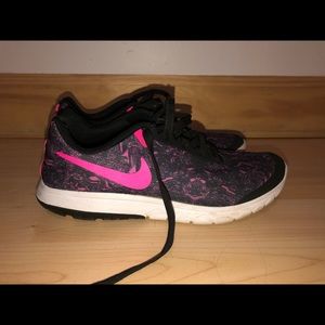 Nike Running Shoes⭐️